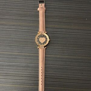 Elegant Rose gold Watch with Pink band Heart Design